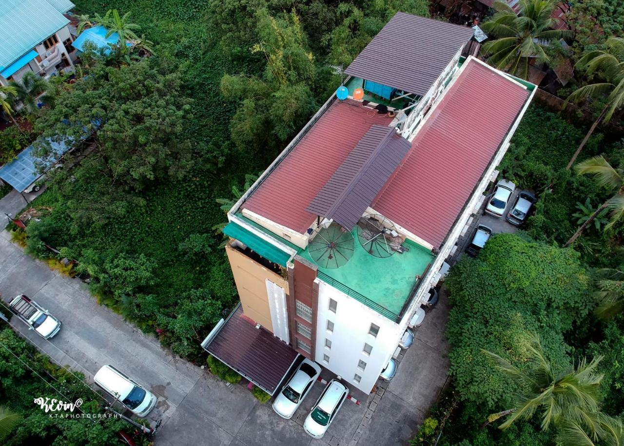 Green Paradise Hotel Yangon Bagian luar foto