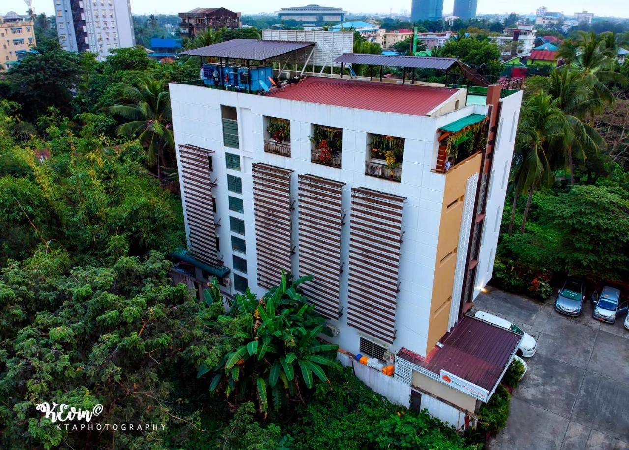 Green Paradise Hotel Yangon Bagian luar foto
